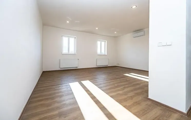 Pronájem bytu 1+kk, Praha - Nové Město, Lípová, 48 m2