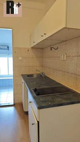 Pronájem bytu 1+1, Ostrava, Jaklovecká, 34 m2