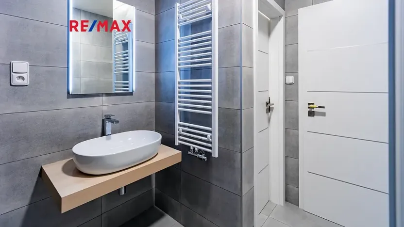 Prodej bytu 2+1, Česká Lípa, Škroupovo náměstí, 75 m2