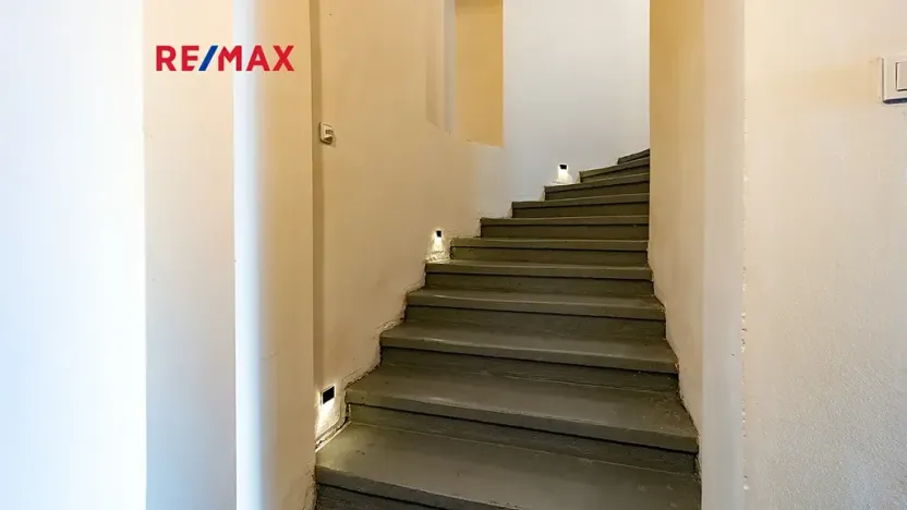 Prodej bytu 2+1, Česká Lípa, Škroupovo náměstí, 75 m2