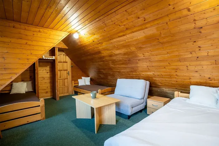 Prodej ubytování, Strážné, 450 m2