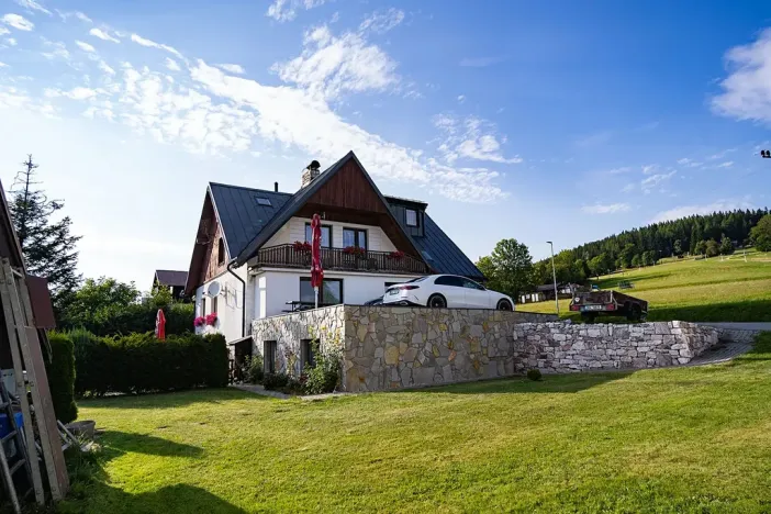 Prodej rodinného domu, Strážné, 450 m2