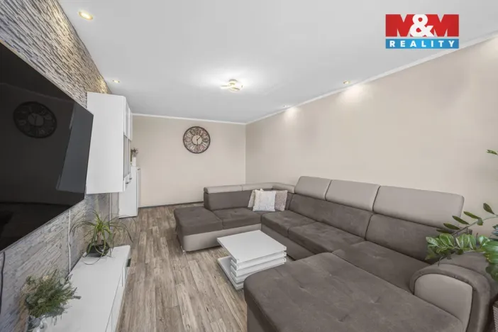 Prodej bytu 4+1, Holice, Na Mušce, 84 m2