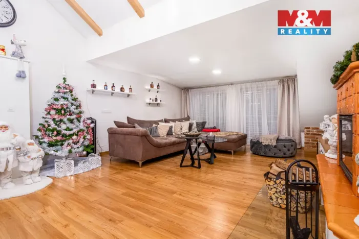 Prodej rodinného domu, Horní Třešňovec, 847 m2