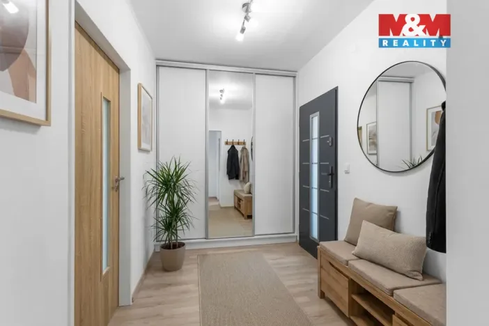 Prodej bytu 3+kk, Praha - Černý Most, Bryksova, 54 m2