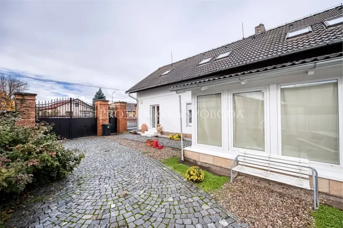 Prodej ubytování, Pardubice, Žižkova, 250 m2