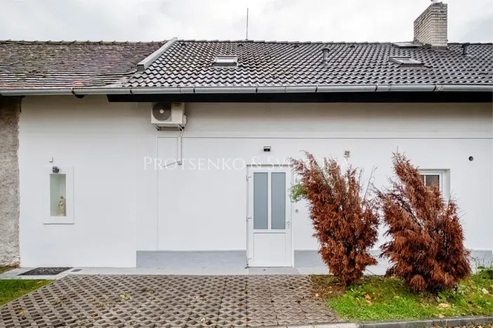 Prodej ubytování, Pardubice, Žižkova, 250 m2