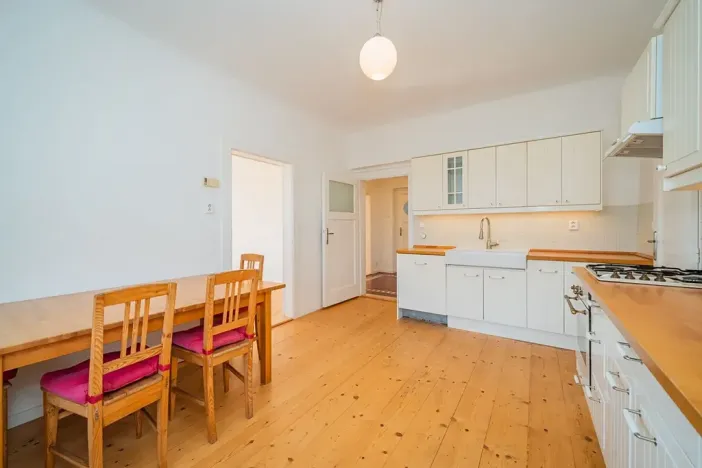 Pronájem bytu 5+1, Praha - Modřany, Nečova, 200 m2