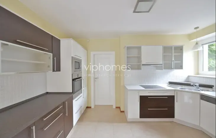 Pronájem vily, Horoměřice, Za Dvorem, 330 m2