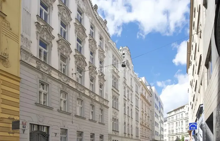 Pronájem bytu 3+kk, Praha - Nové Město, Odborů, 96 m2