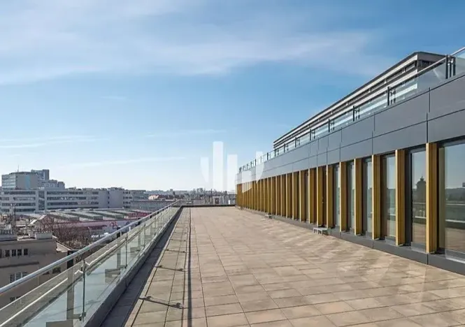 Pronájem kanceláře, Praha - Nusle, Pikrtova, 351 m2