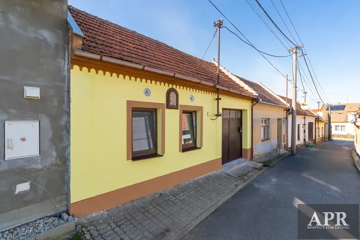 Prodej rodinného domu, Kunovice, Svahová, 66 m2