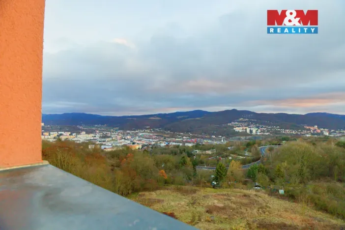 Prodej bytu 3+1, Ústí nad Labem - Severní Terasa, Rabasova, 70 m2