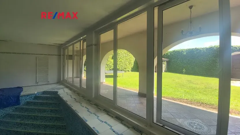 Prodej rodinného domu, Janůvky, 457 m2