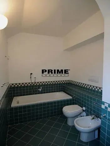 Pronájem bytu 4+1, Praha - Malá Strana, Vlašská, 178 m2