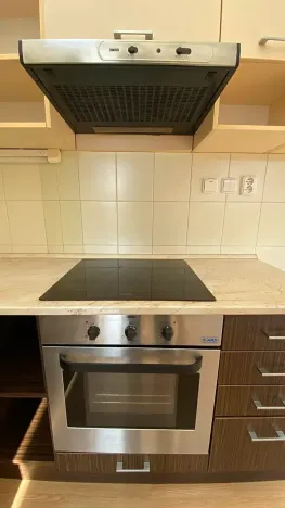 Pronájem bytu 2+kk, Brno, Ptašínského, 53 m2