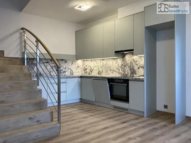 Pronájem bytu 2+kk, Brno, Kučerova, 66 m2