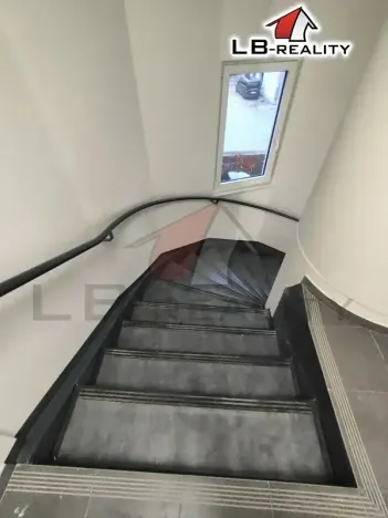 Pronájem bytu 2+kk, Kolín, Politických vězňů, 55 m2