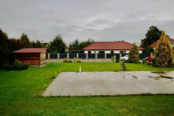 Prodej pozemku pro bydlení, Kovanice, 733 m2