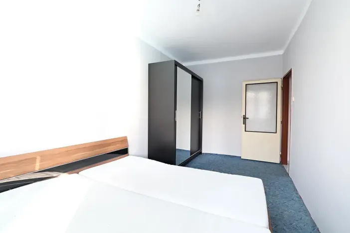 Prodej bytu 2+kk, Srby, 50 m2