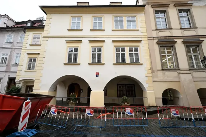 Pronájem obchodního prostoru, Praha - Malá Strana, Maltézské náměstí, 71 m2