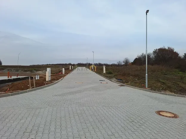 Prodej pozemku pro bydlení, Sedlec, 10466 m2
