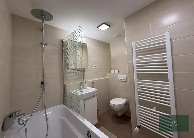 Prodej bytu 2+kk, Praha - Troja, Hnězdenská, 43 m2