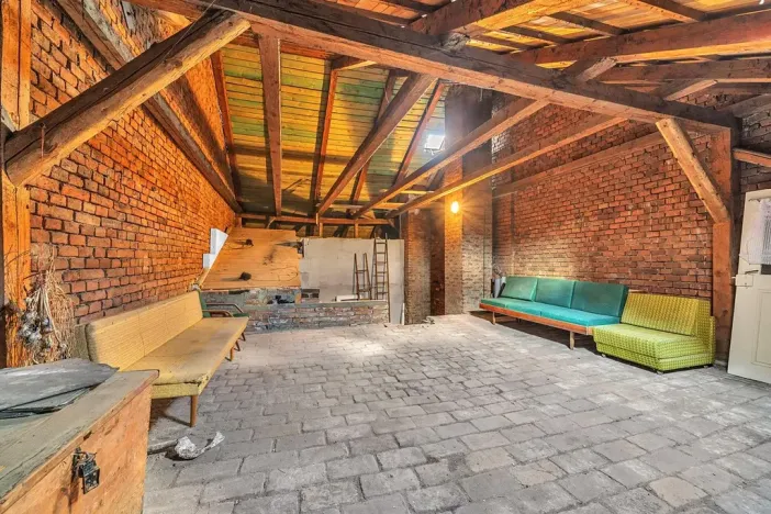 Prodej rodinného domu, Štíty, nám. Míru, 170 m2