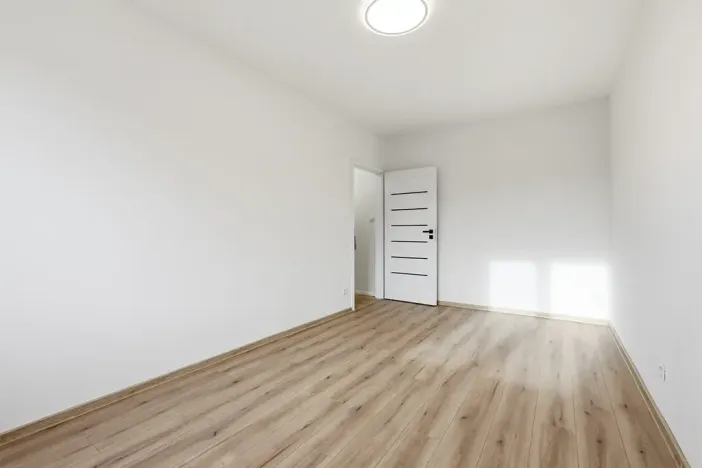Pronájem bytu 2+kk, Karlovy Vary, Šmeralova, 48 m2