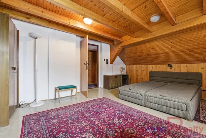 Prodej vícegeneračního domu, Karlovy Vary, Modenská, 290 m2