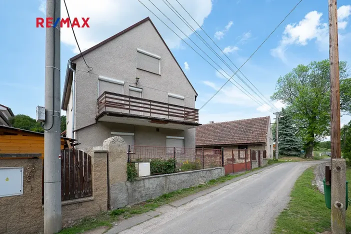 Prodej rodinného domu, Číčovice, 201 m2