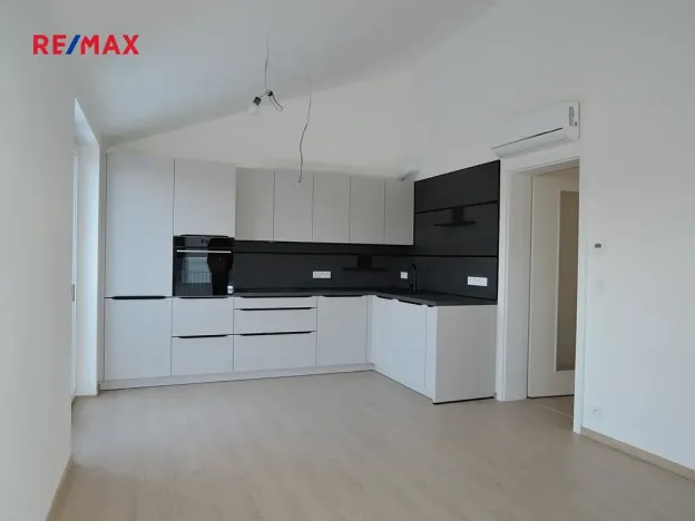 Pronájem bytu 3+kk, Hostivice, Cihlářská, 62 m2