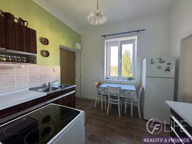 Prodej bytu 2+1, Kocbeře, 56 m2