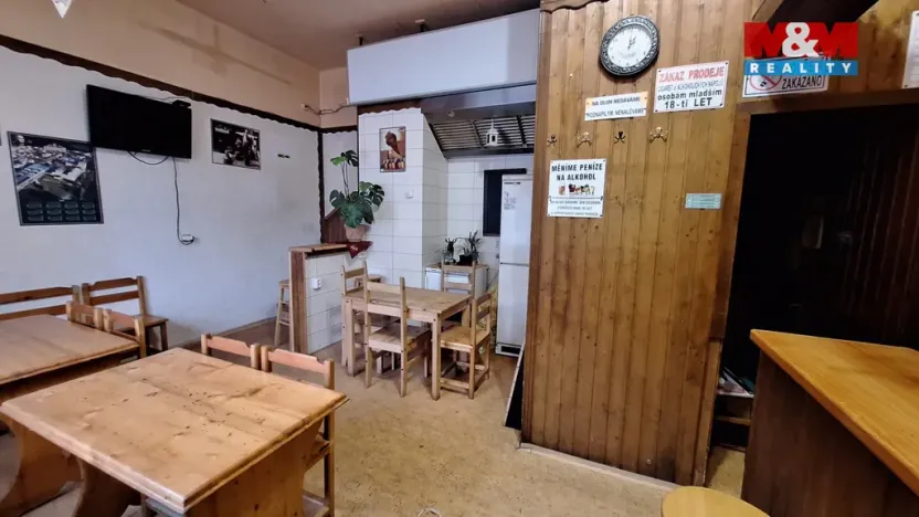 Pronájem restaurace, Nymburk, Masarykova, 37 m2