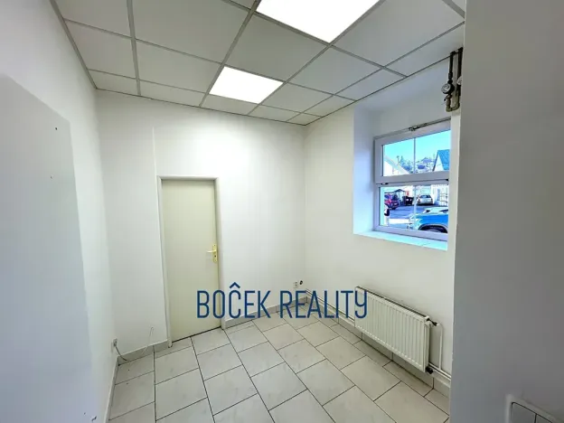 Pronájem obchodního prostoru, Hořovice, Masarykova, 73 m2