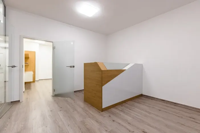 Prodej kanceláře, Brno, Mojmírovo náměstí, 65 m2