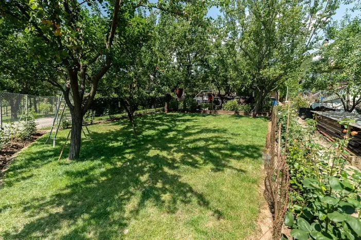 Prodej chaty, Hradčany, 61 m2