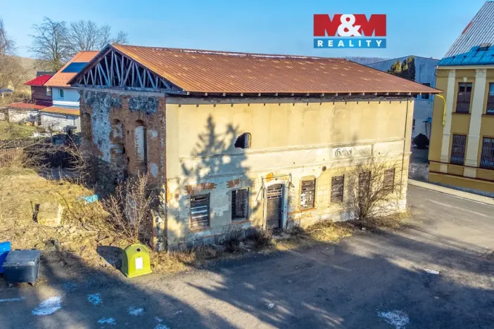 Prodej obchodního prostoru, Verneřice, 288 m2