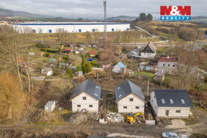 Prodej rodinného domu, Ostrov - Dolní Žďár, 121 m2