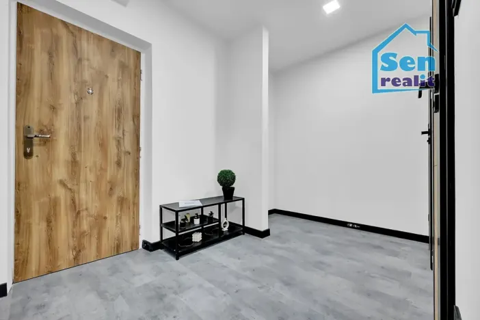 Pronájem bytu 1+1, Karviná, Školská, 38 m2