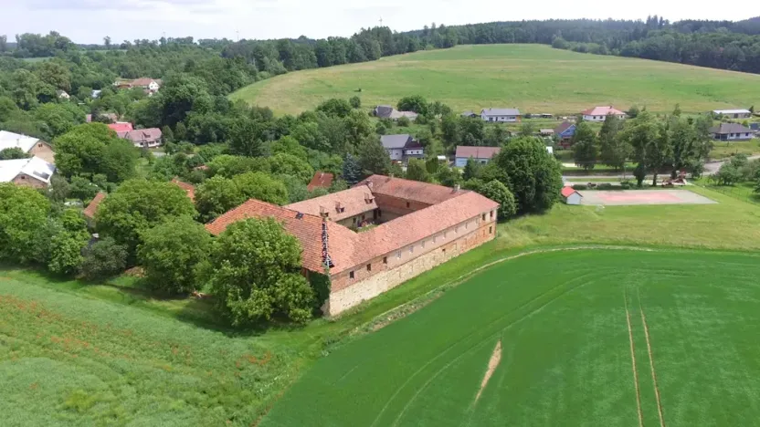 Prodej rodinného domu, Gruna, 851 m2