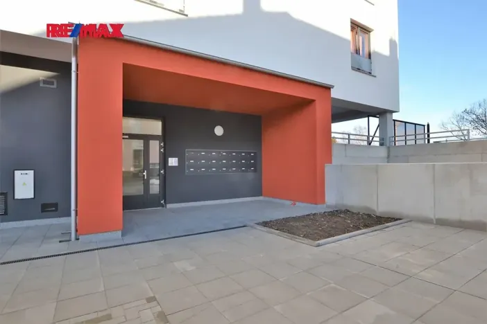 Pronájem bytu 1+kk, Plzeň, Na Roudné, 41 m2