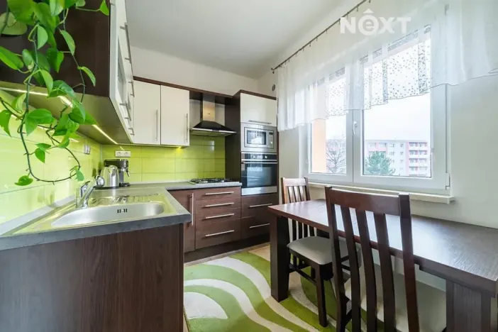 Pronájem bytu 2+kk, Karviná, Majakovského, 53 m2