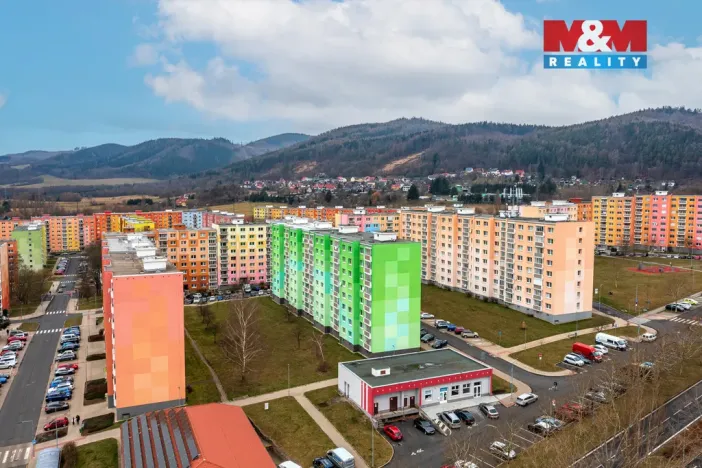Prodej bytu 3+1, Klášterec nad Ohří - Miřetice u Klášterce nad Ohří, Luční, 71 m2