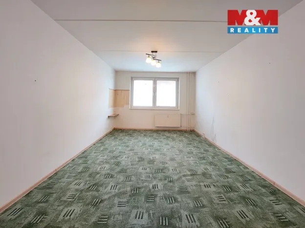 Prodej bytu 3+1, Klášterec nad Ohří - Miřetice u Klášterce nad Ohří, Luční, 71 m2