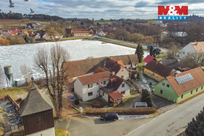 Prodej rodinného domu, Lnáře, 205 m2