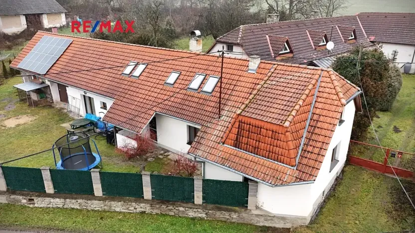 Prodej rodinného domu, Neveklov, 190 m2