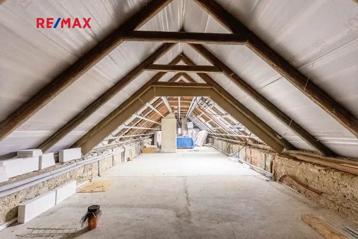 Prodej rodinného domu, Neveklov, 190 m2