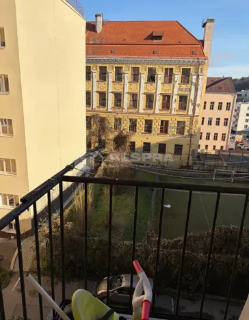 Pronájem bytu 2+kk, Praha - Košíře, Štěpánkova, 50 m2