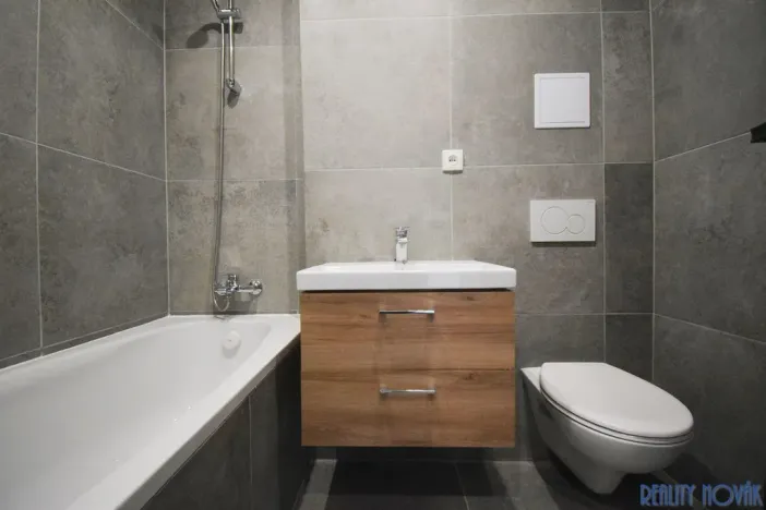 Pronájem bytu 3+kk, Ústí nad Labem - Střekov, Zeyerova, 50 m2